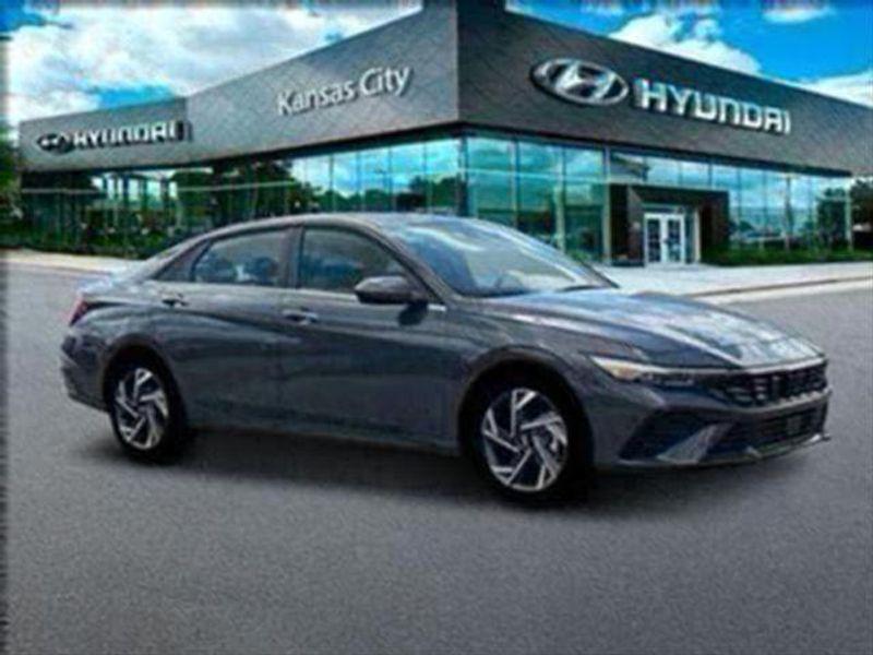 new 2025 Hyundai Elantra car, priced at $25,240