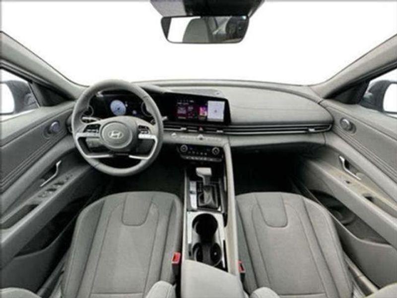 new 2025 Hyundai Elantra car, priced at $26,669