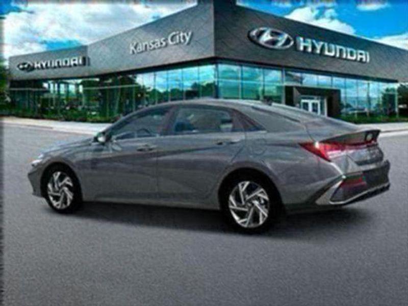 new 2025 Hyundai Elantra car, priced at $25,240