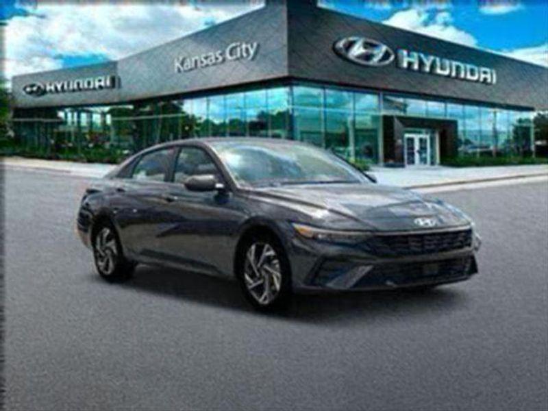 new 2025 Hyundai Elantra car, priced at $25,240
