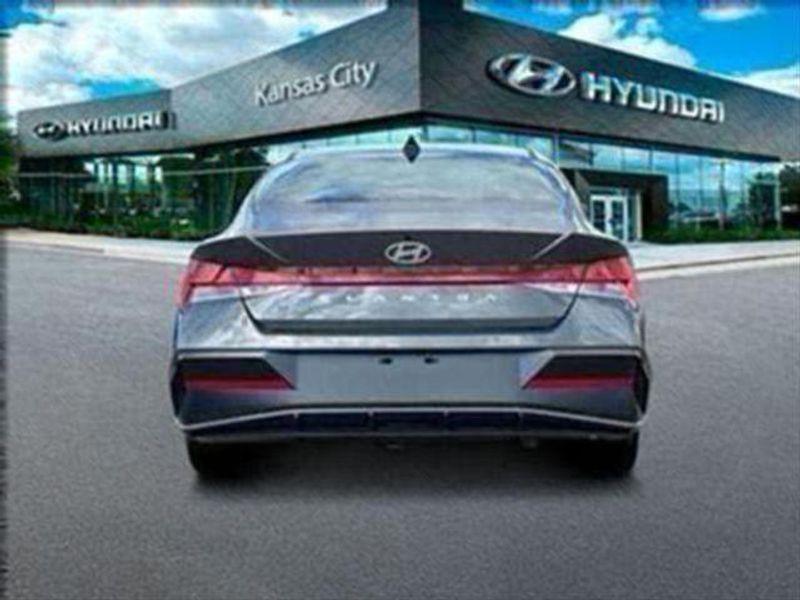 new 2025 Hyundai Elantra car, priced at $25,240