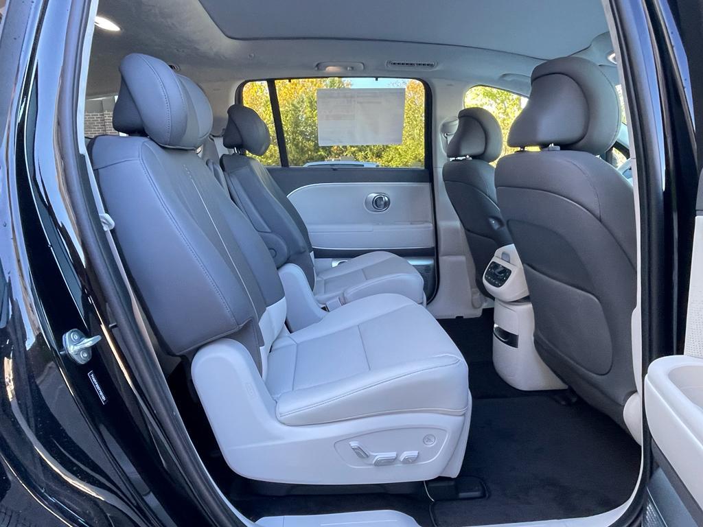 new 2026 Hyundai IONIQ 9 car, priced at $77,040