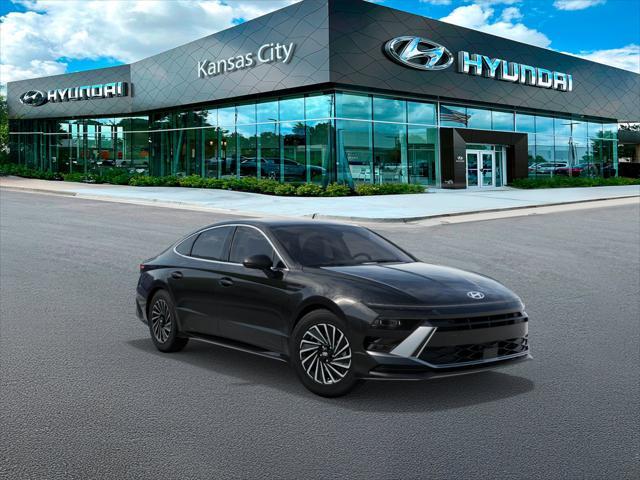 new 2025 Hyundai Sonata Hybrid car, priced at $32,603
