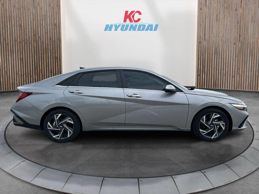 new 2025 Hyundai Elantra car, priced at $26,869