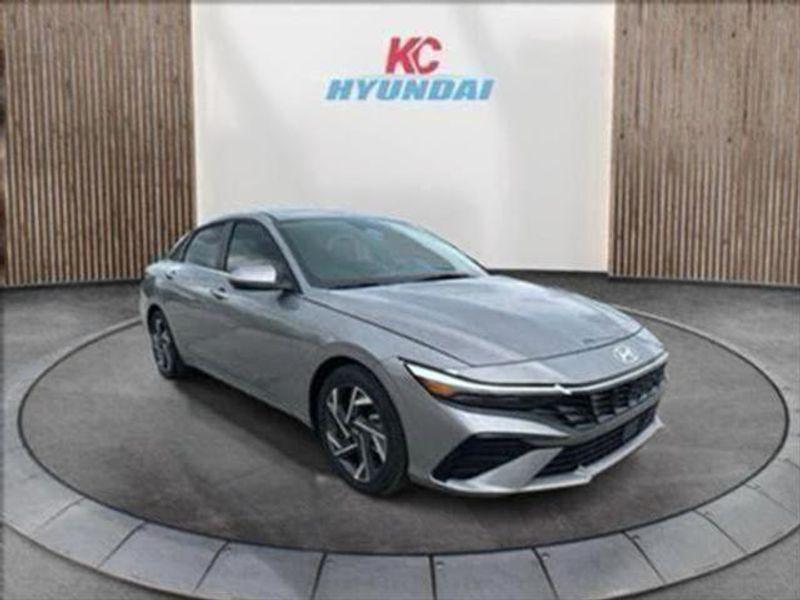 new 2025 Hyundai Elantra car, priced at $25,450