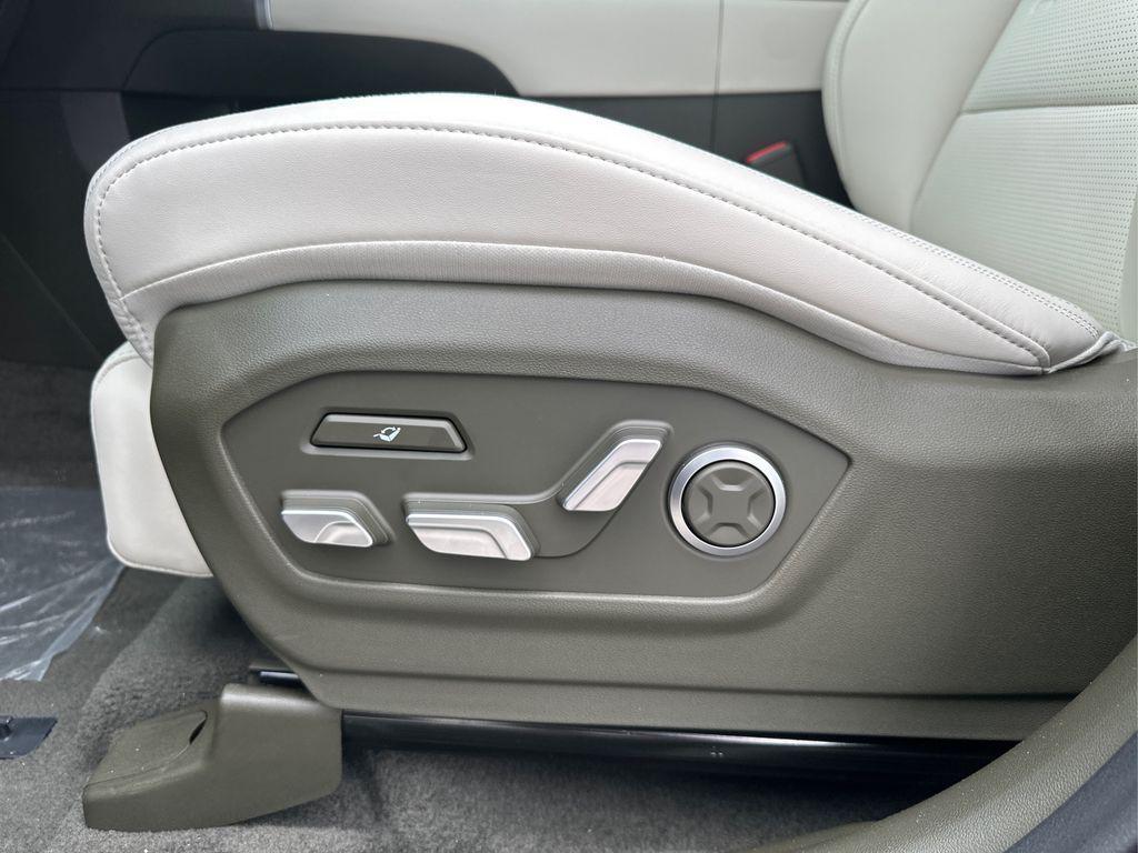 new 2025 Hyundai Santa Fe car, priced at $46,930