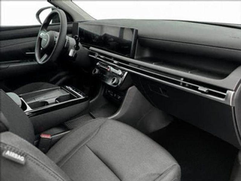 new 2025 Hyundai TUCSON Hybrid car, priced at $35,410