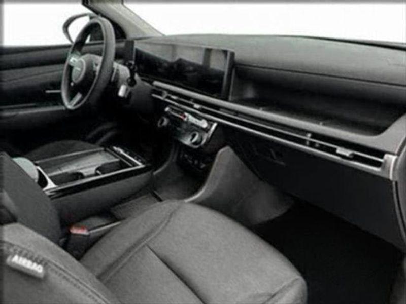 new 2025 Hyundai TUCSON Hybrid car, priced at $32,920