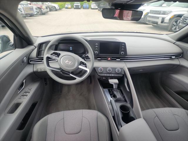 new 2025 Hyundai Elantra car, priced at $23,626