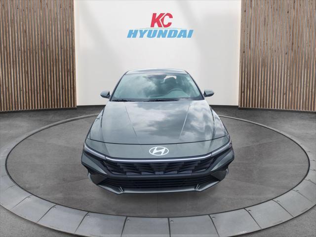new 2025 Hyundai Elantra car, priced at $23,626