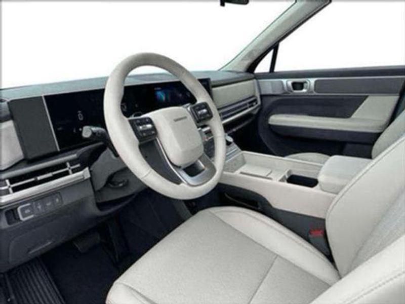 new 2025 Hyundai Santa Fe car, priced at $37,675