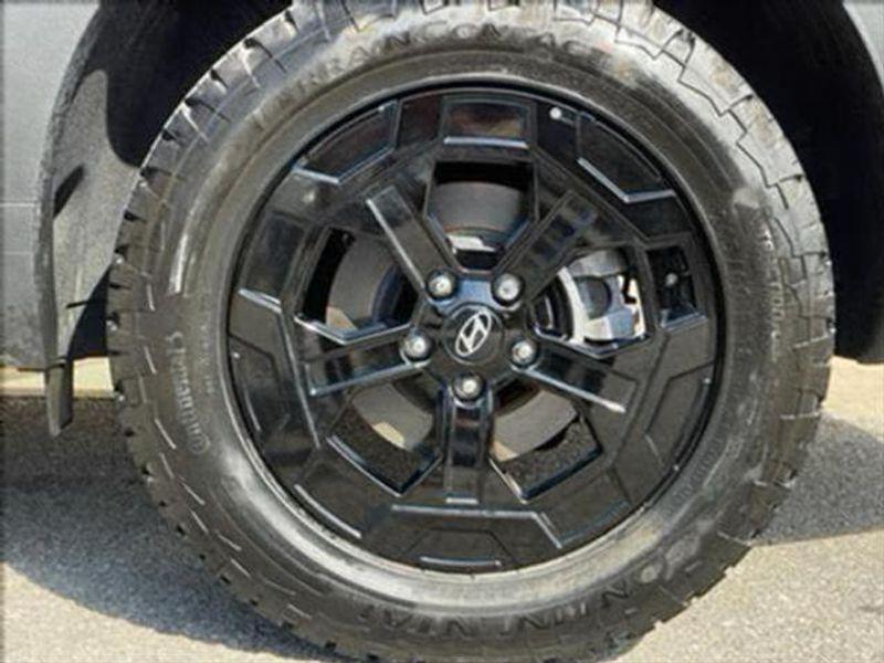 new 2025 Hyundai Santa Fe car, priced at $39,910