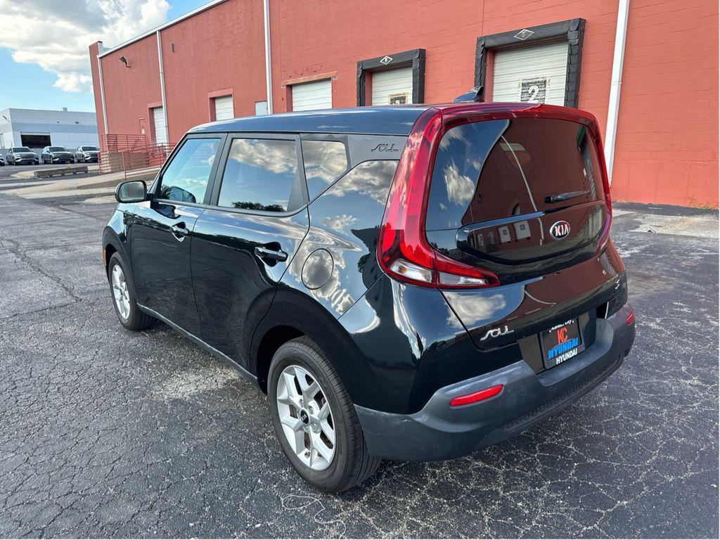 used 2021 Kia Soul car, priced at $16,594