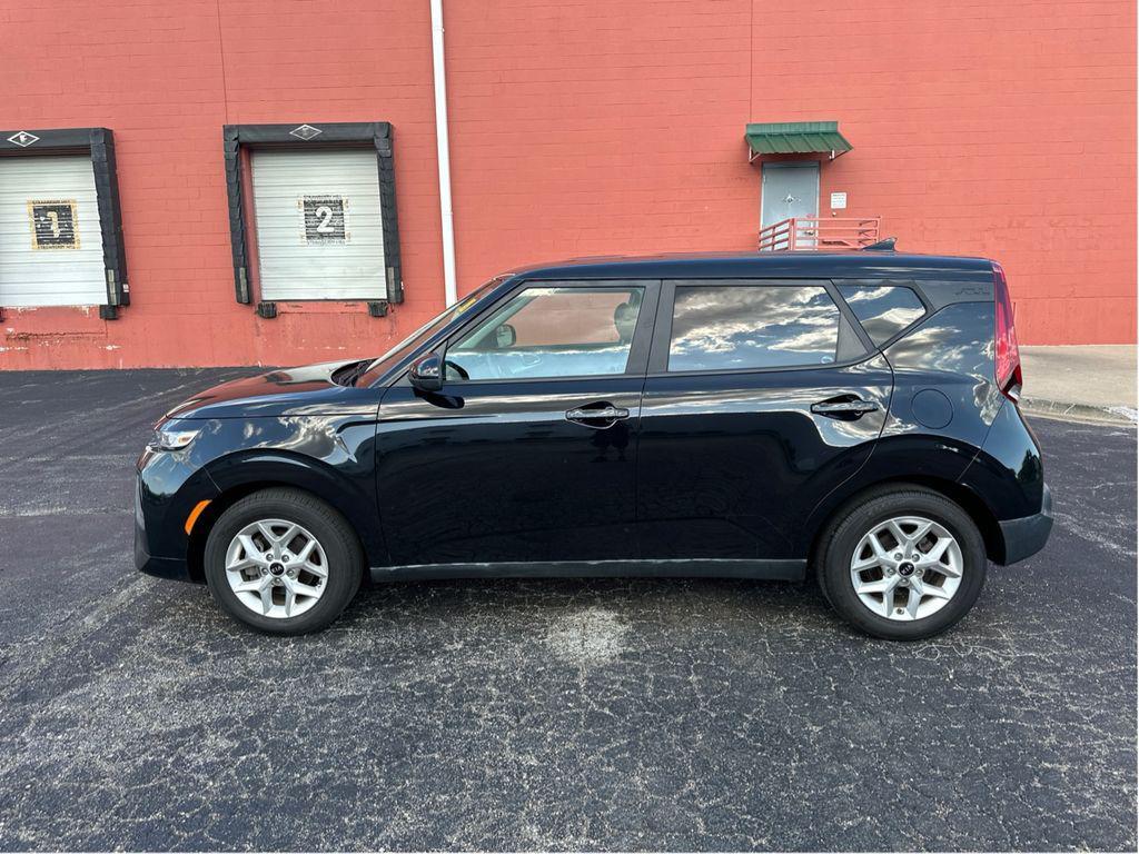 used 2021 Kia Soul car, priced at $16,594