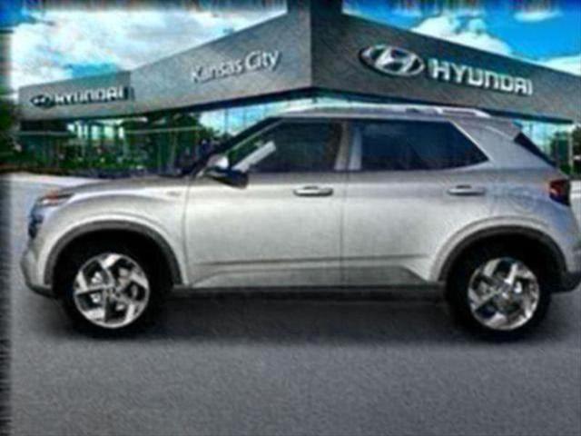 new 2025 Hyundai Venue car, priced at $22,907
