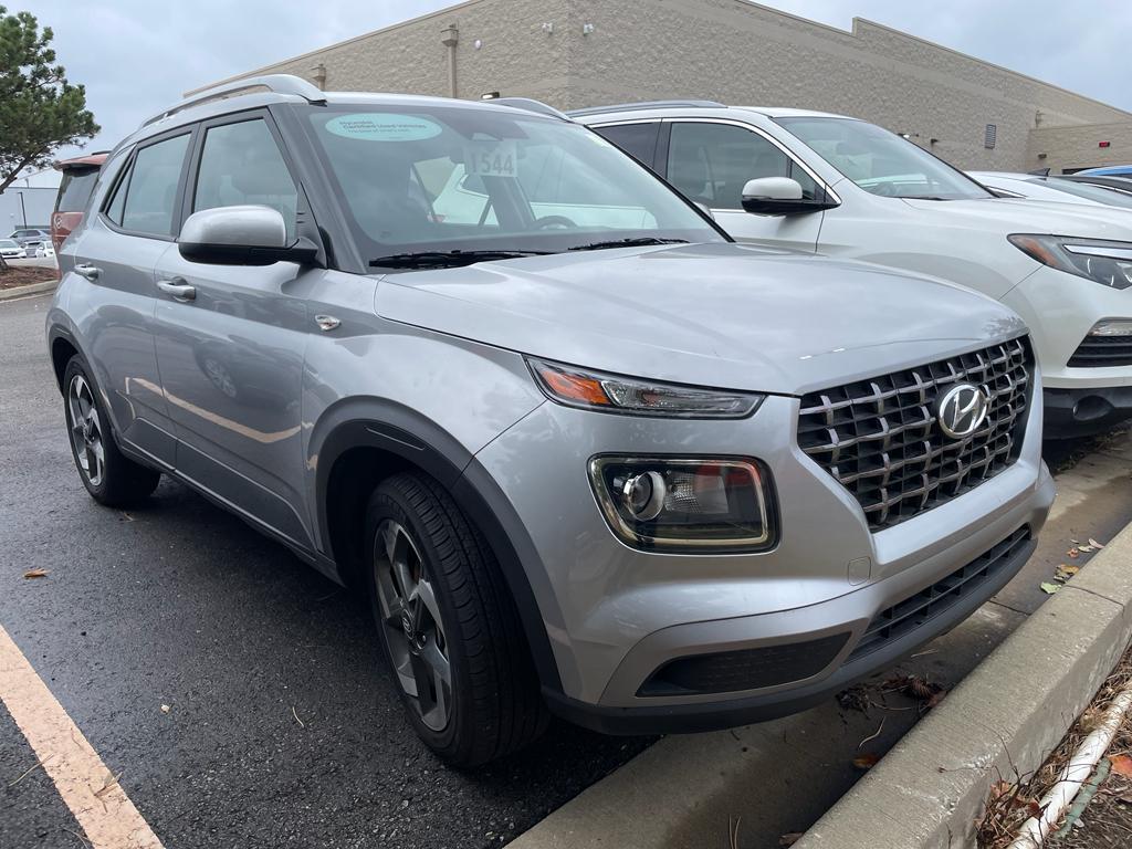 used 2025 Hyundai Venue car, priced at $20,517