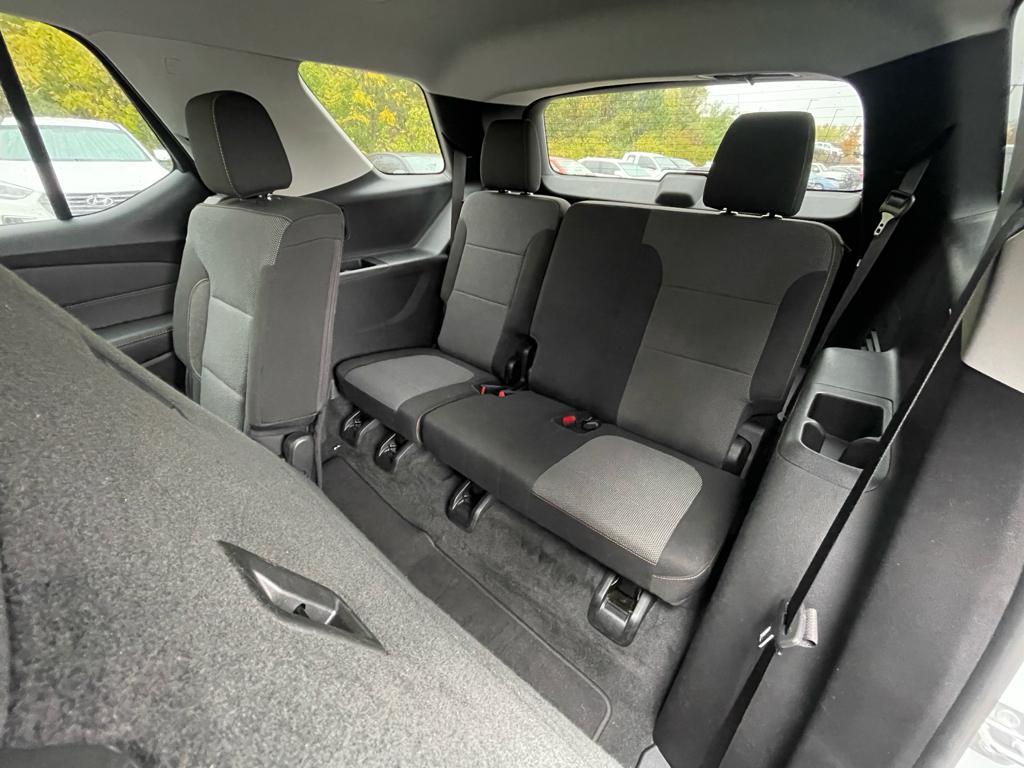 used 2021 Chevrolet Traverse car, priced at $22,768