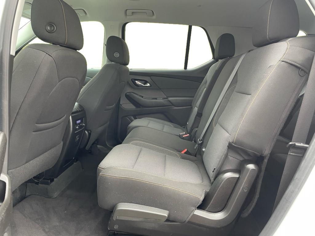 used 2021 Chevrolet Traverse car, priced at $22,768