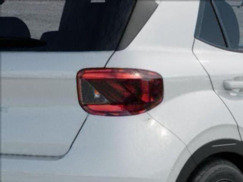 new 2025 Hyundai Venue car, priced at $23,805