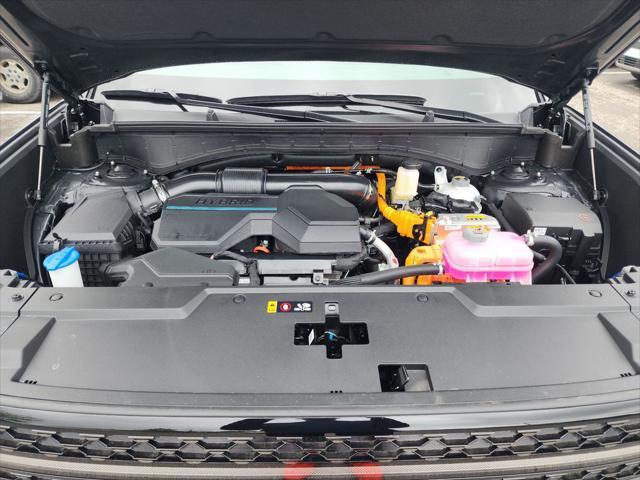 new 2025 Hyundai SANTA FE HEV car, priced at $49,580