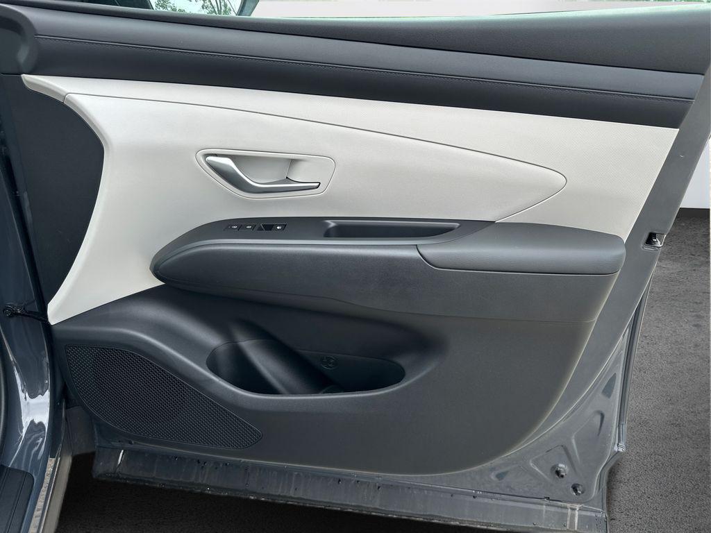 new 2025 Hyundai Tucson car, priced at $30,125