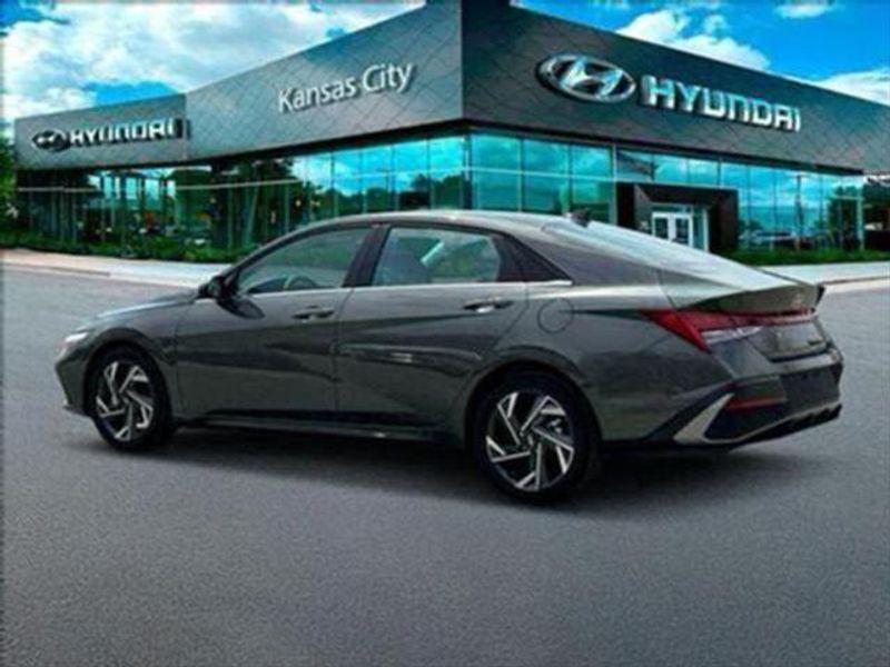 new 2025 Hyundai ELANTRA HEV car, priced at $29,435