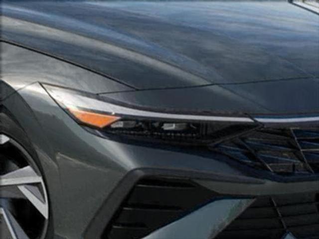 new 2025 Hyundai Elantra car, priced at $31,006