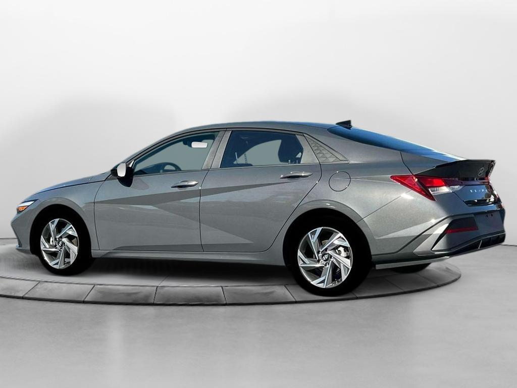 new 2025 Hyundai Elantra car, priced at $23,615