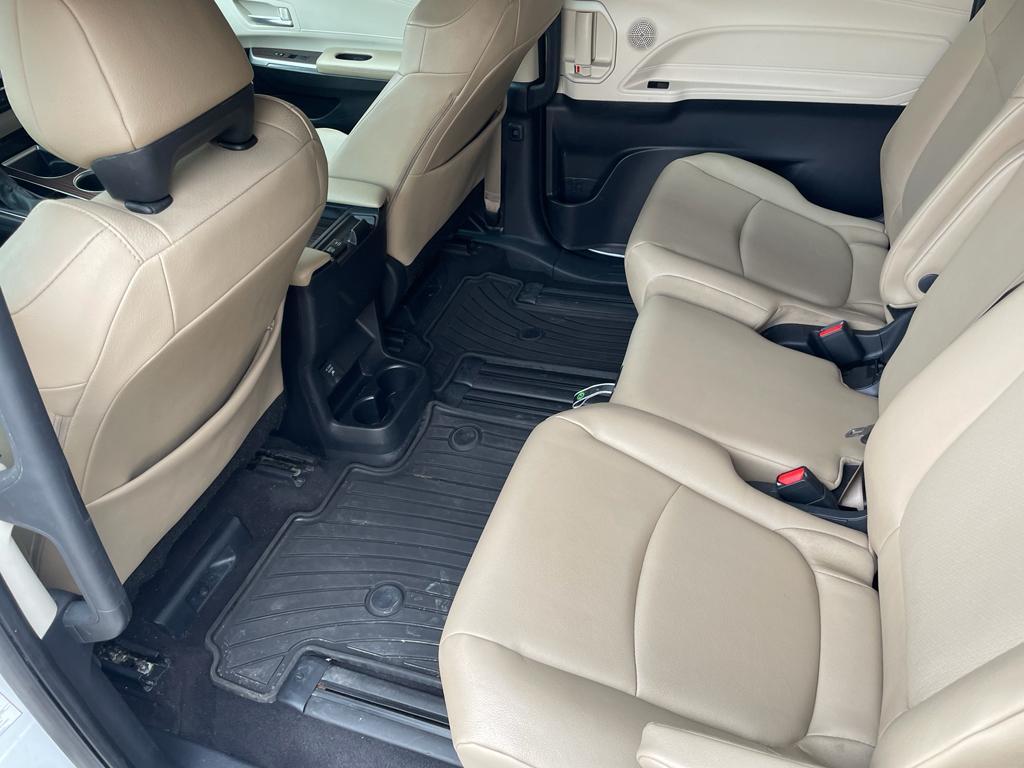 used 2023 Toyota Sienna car, priced at $38,997