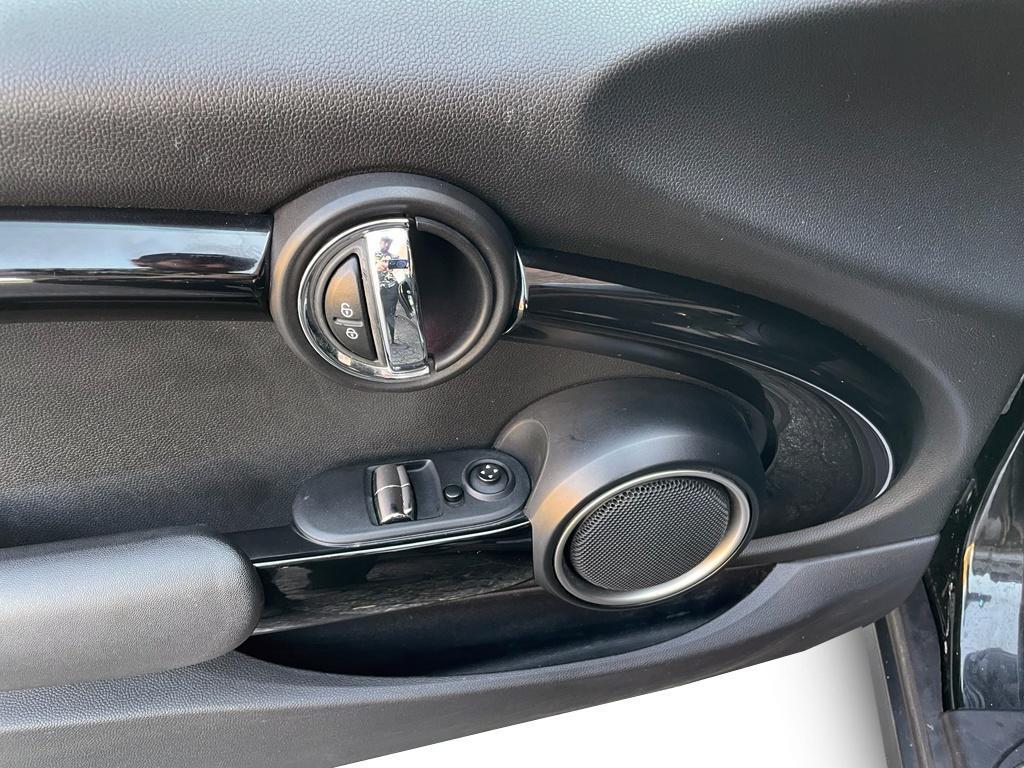 used 2015 MINI Hardtop car, priced at $9,998