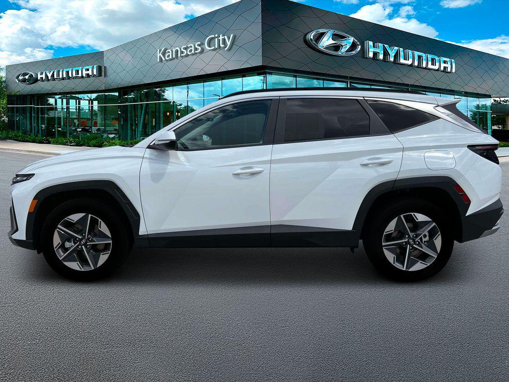 new 2025 Hyundai TUCSON Hybrid car, priced at $38,800