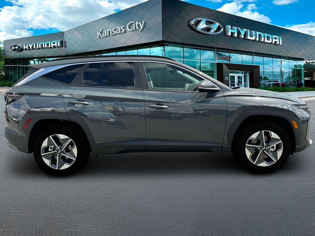 new 2025 Hyundai Tucson car, priced at $32,491
