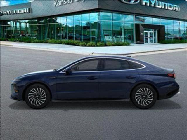 new 2025 Hyundai Sonata Hybrid car, priced at $38,644