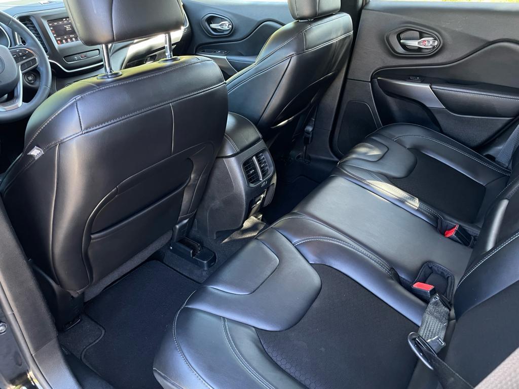 used 2020 Jeep Cherokee car, priced at $14,594