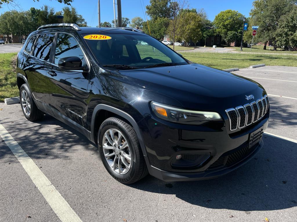 used 2020 Jeep Cherokee car, priced at $14,594