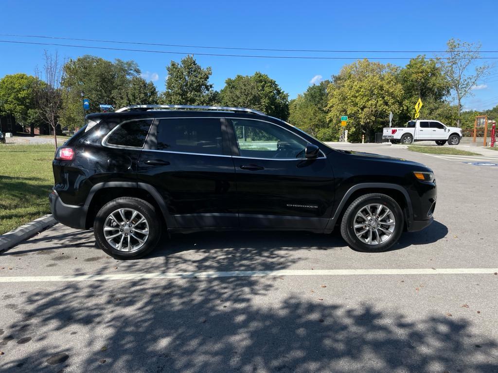 used 2020 Jeep Cherokee car, priced at $14,594