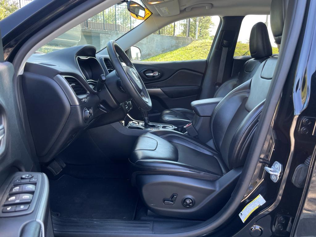 used 2020 Jeep Cherokee car, priced at $14,594