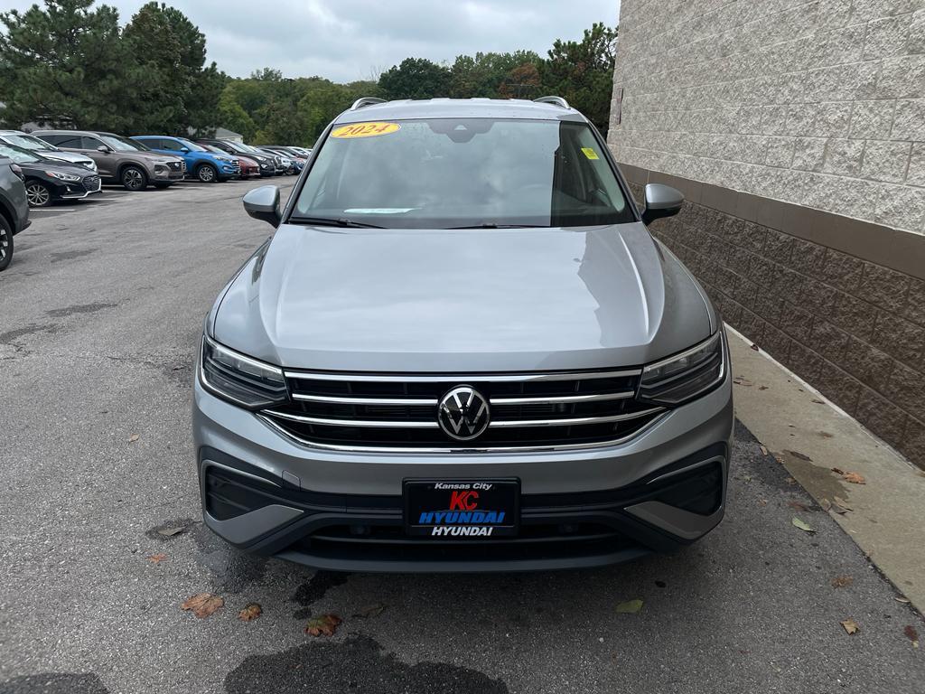 used 2024 Volkswagen Tiguan car, priced at $25,998