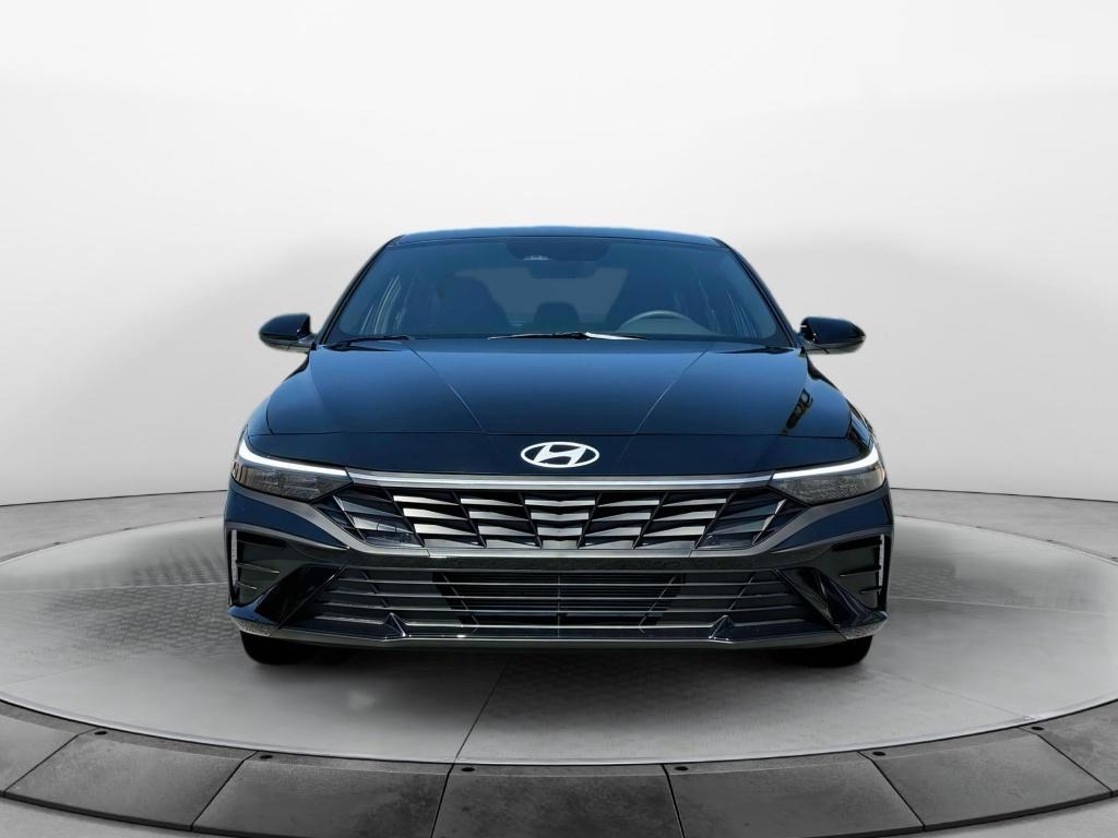 new 2025 Hyundai Elantra car, priced at $23,565