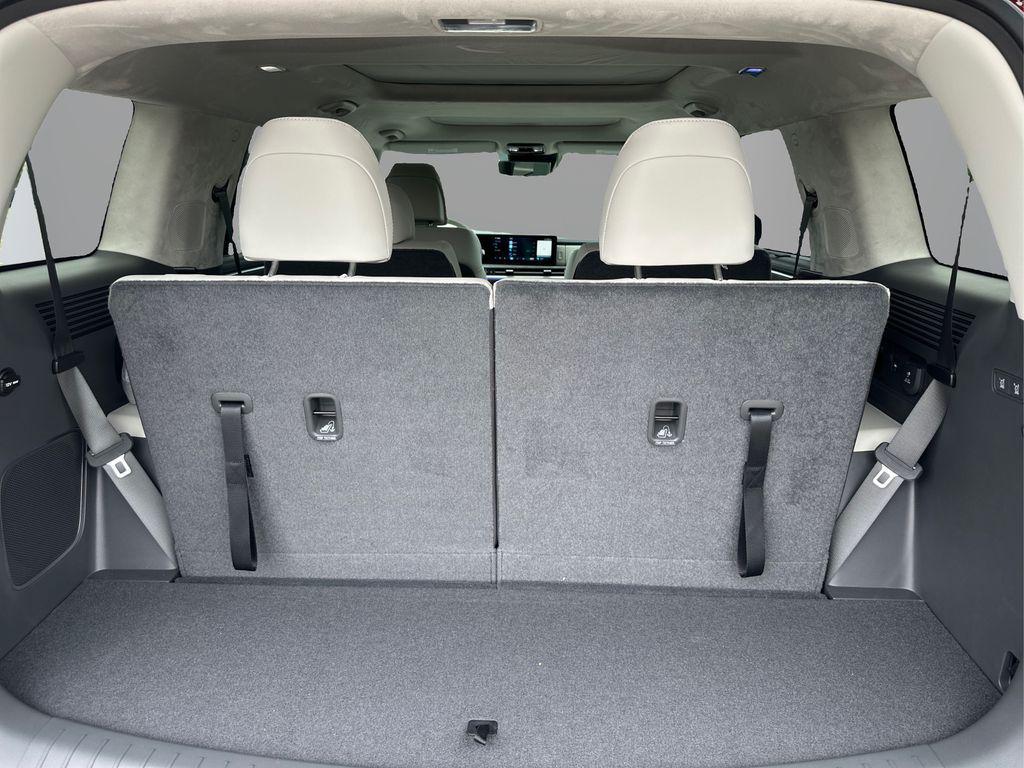 new 2025 Hyundai Santa Fe car, priced at $48,609