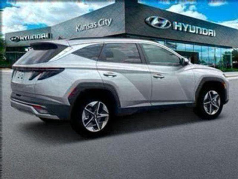 new 2025 Hyundai TUCSON Hybrid car, priced at $35,305