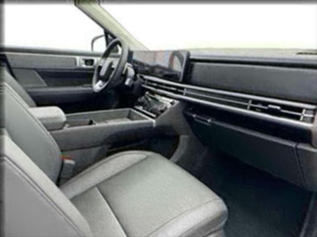 new 2025 Hyundai Santa Fe car, priced at $40,978