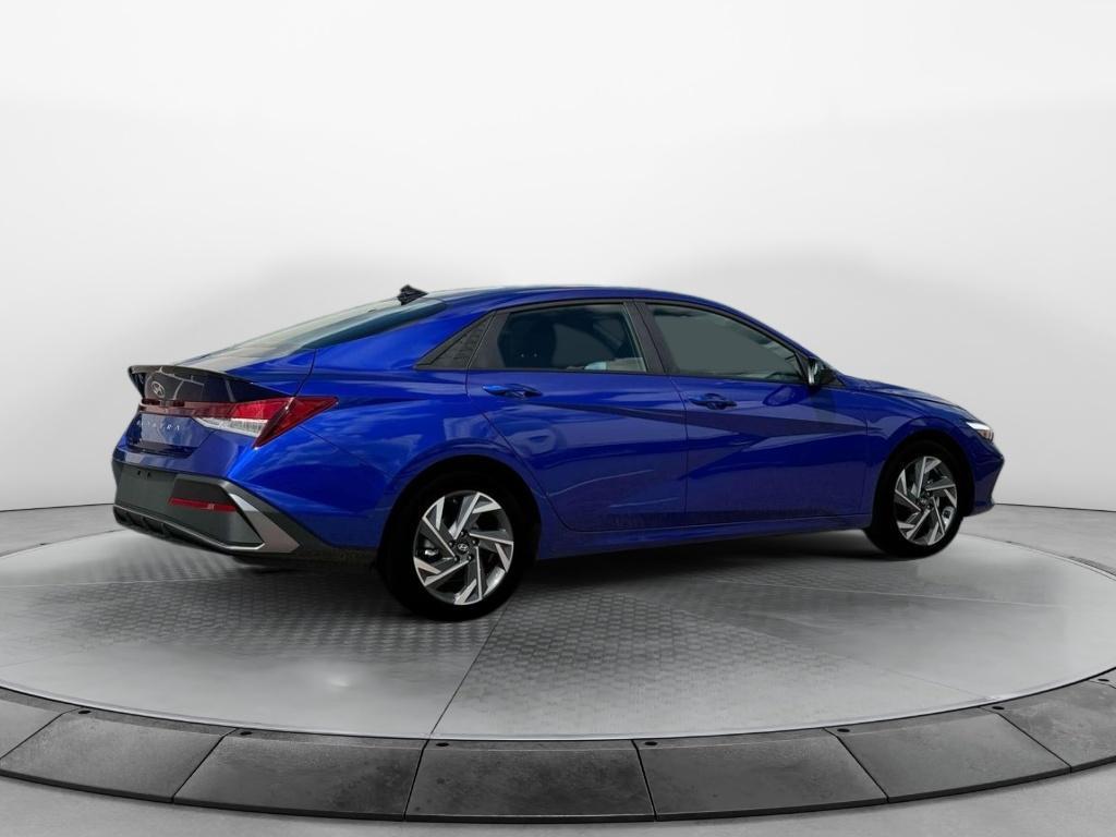 new 2025 Hyundai Elantra car, priced at $23,660