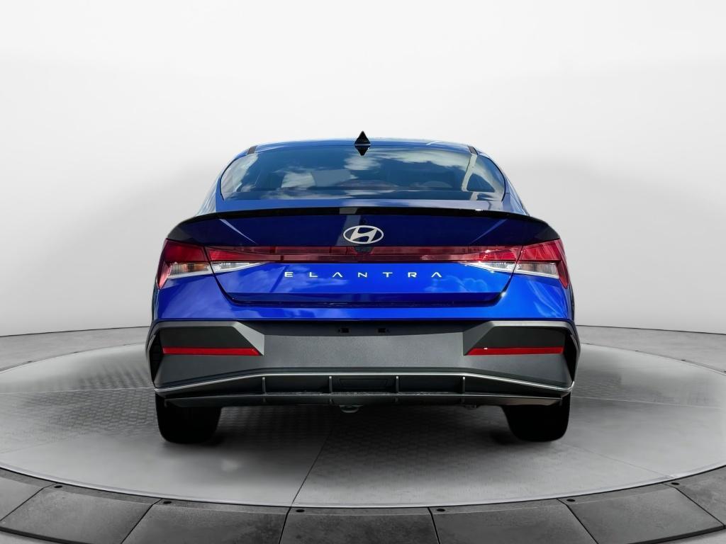 new 2025 Hyundai Elantra car, priced at $23,660