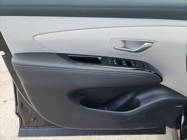 new 2025 Hyundai TUCSON Hybrid car, priced at $42,912