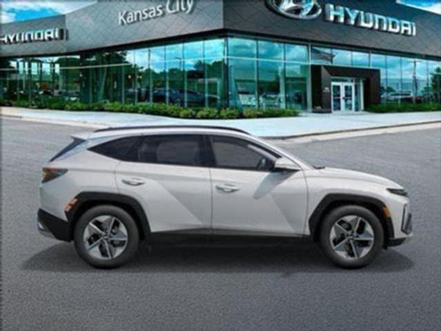 new 2025 Hyundai TUCSON Hybrid car, priced at $38,352