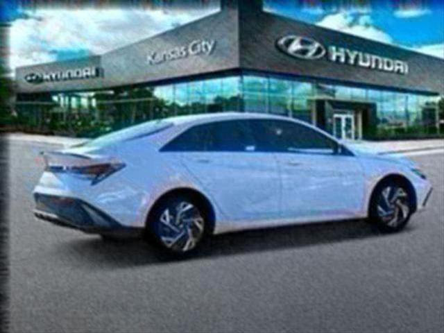 new 2025 Hyundai Elantra car, priced at $24,633