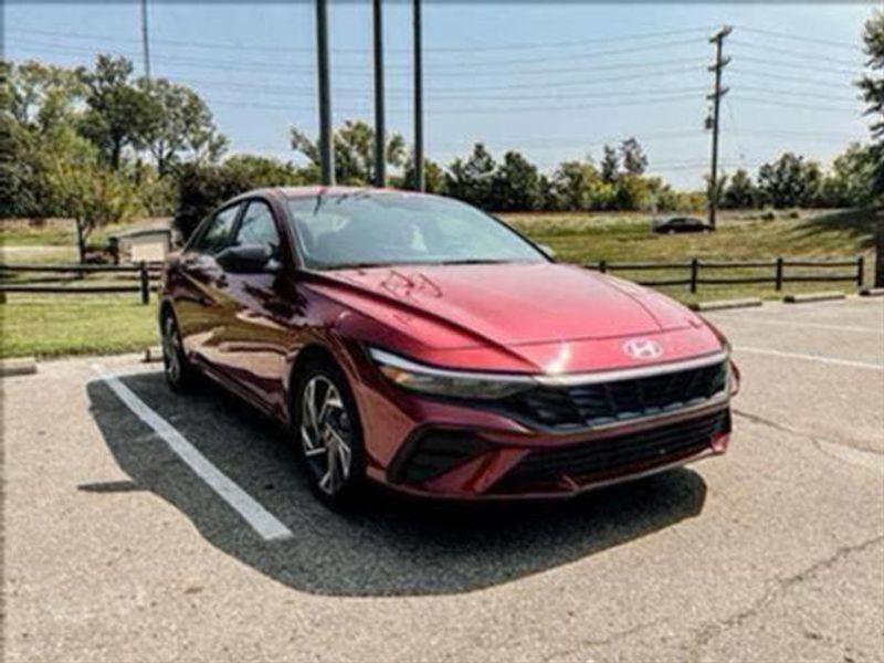 new 2025 Hyundai Elantra car, priced at $23,605