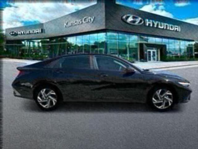 new 2025 Hyundai Elantra car, priced at $23,471