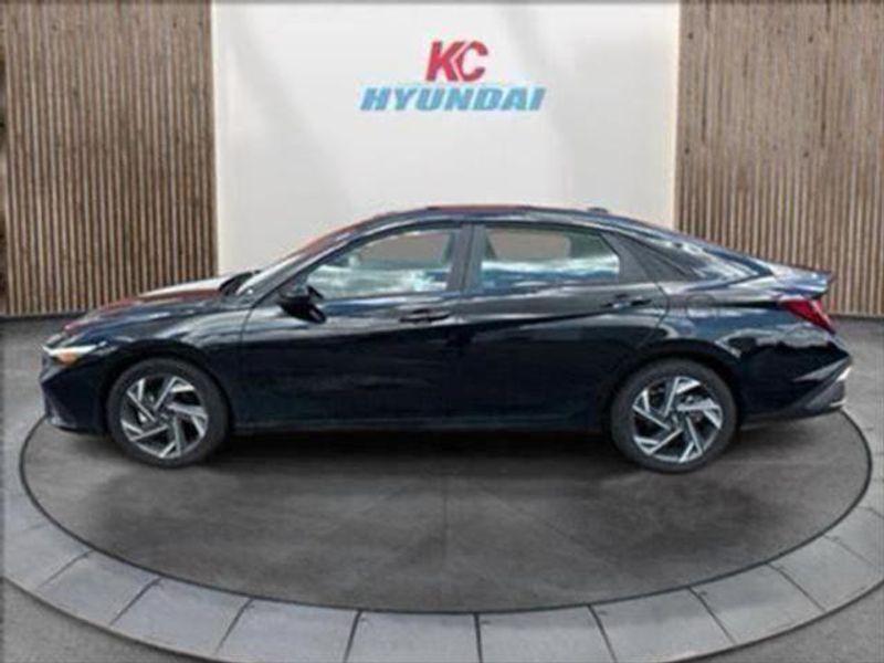 new 2025 Hyundai Elantra car, priced at $23,195